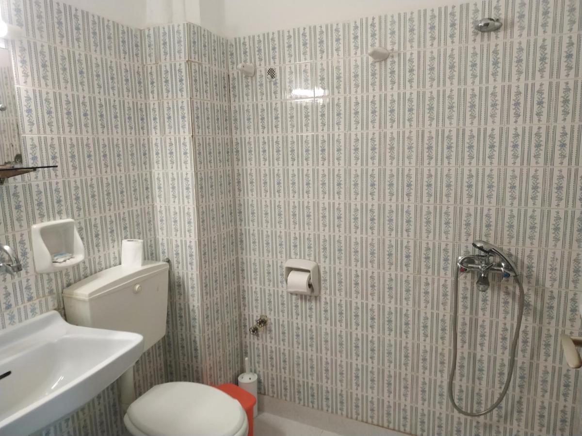 Poulea Rooms Kalamata Exterior photo